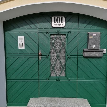 Eingangstor - Anstrich